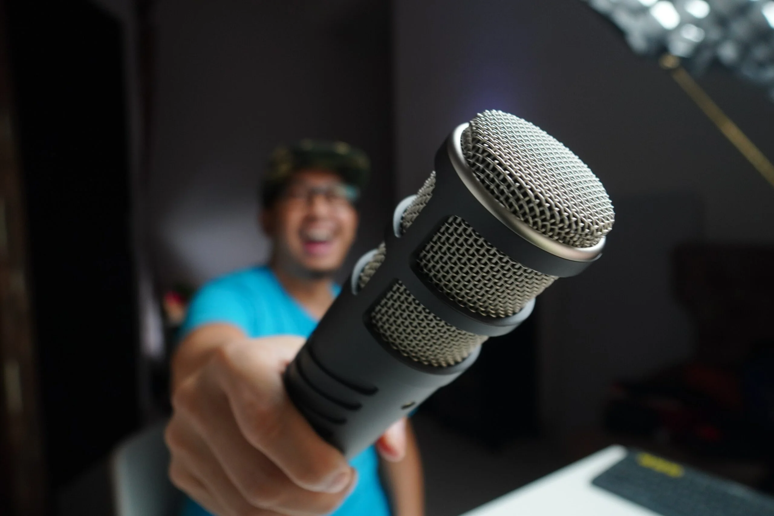 Main Types of Microphones & Their Application and Uses You Should Know
